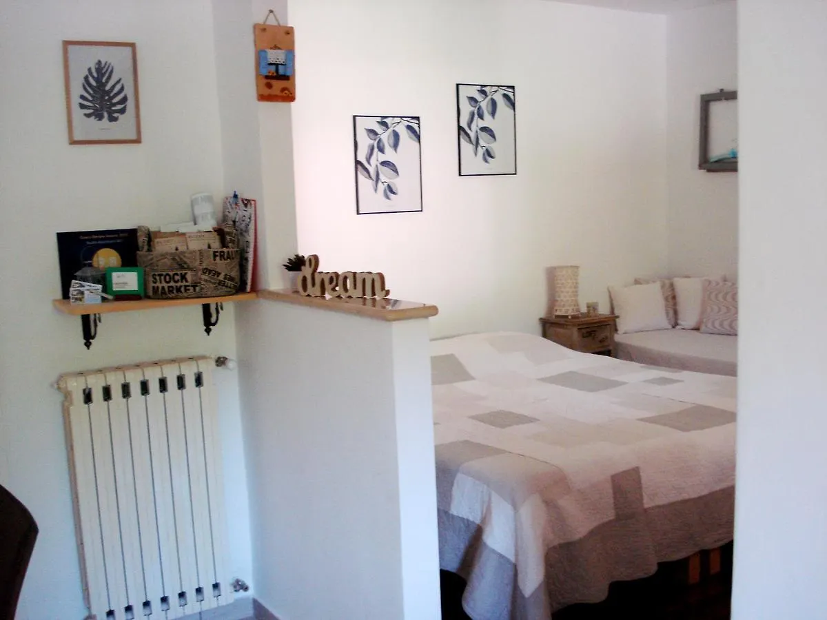 Studio Apartment Md Roč 0*,